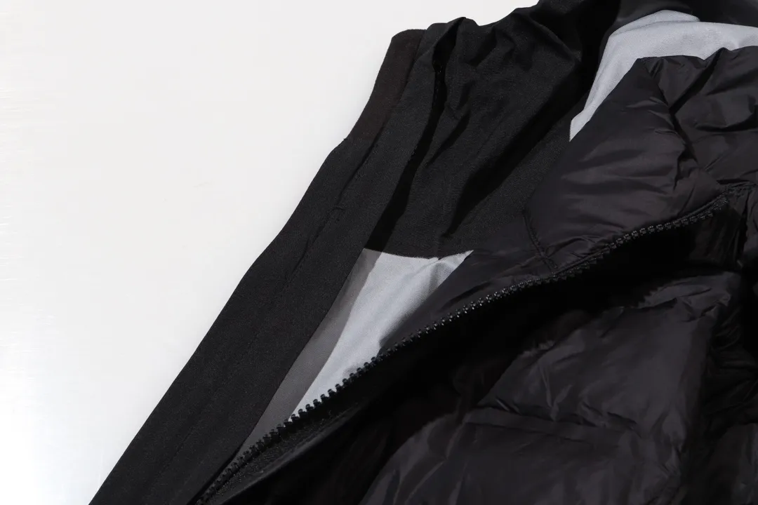 ARC'TERYX GORE-TEX Jacket BETA LT （Yb 3D ， Tri-Durance ） Factory #26844 ， YKK ， ， ， Beta LT ， 。 bluesign@ N 3LGORE-TEX ， Wear-Resistant， 、 Breathable， 。 Storm Hood Water Tight ， ， ， 。 ，VISLON ， Velcro ， Zip-in， ARC TERYX BETA： 。 LT ： ， Wear-Resistant。 GORE-TEX： 、 、Breathable SIZE ：S M L XL XXL
